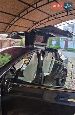 Внедорожник / Кроссовер Tesla Model X 2020 в Киеве