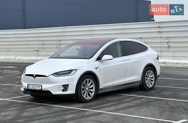 Позашляховик / Кросовер Tesla Model X 2018 в Львові