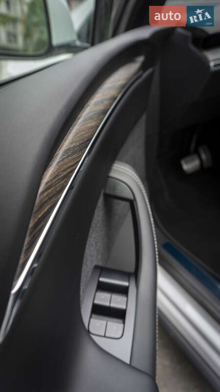 Внедорожник / Кроссовер Tesla Model X 2022 в Киеве