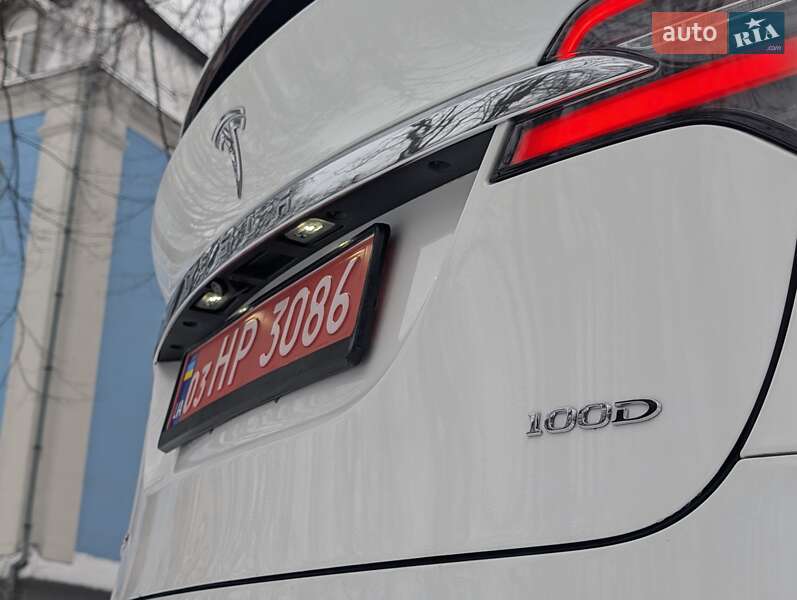 Внедорожник / Кроссовер Tesla Model X 2017 в Киеве фото 9 Внедорожник / Кроссовер Tesla Model X 2017 в Киеве