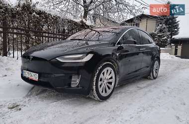 Позашляховик / Кросовер Tesla Model X 2018 в Львові