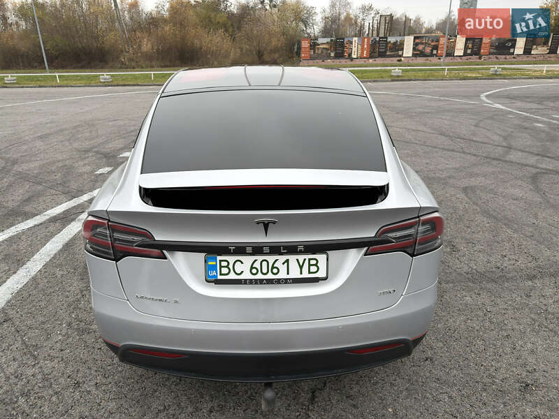 Внедорожник / Кроссовер Tesla Model X 2017 в Львове фото 10 Внедорожник / Кроссовер Tesla Model X 2017 в Львове