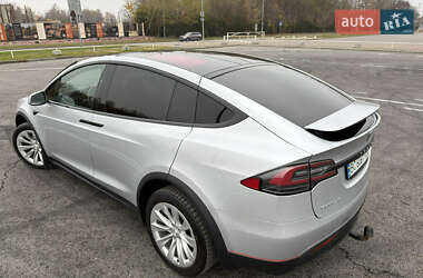 Внедорожник / Кроссовер Tesla Model X 2017 в Львове