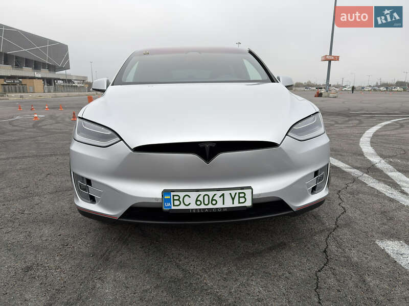 Внедорожник / Кроссовер Tesla Model X 2017 в Львове фото 29 Внедорожник / Кроссовер Tesla Model X 2017 в Львове
