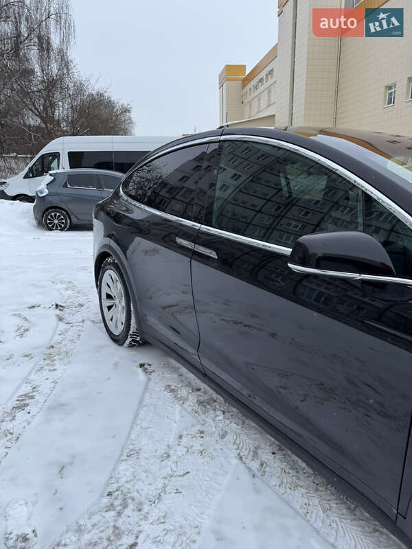 Внедорожник / Кроссовер Tesla Model X 2019 в Ровно фото 7 Внедорожник / Кроссовер Tesla Model X 2019 в Ровно