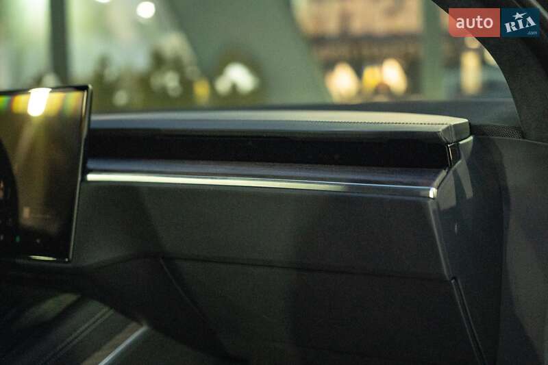 Внедорожник / Кроссовер Tesla Model X 2023 в Черновцах