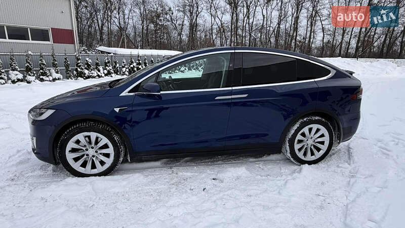 Внедорожник / Кроссовер Tesla Model X 2017 в Луцке
