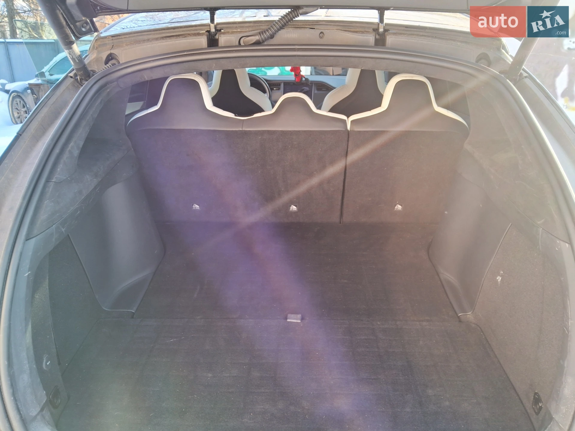 2019 Tesla Model X - мініатюра 6