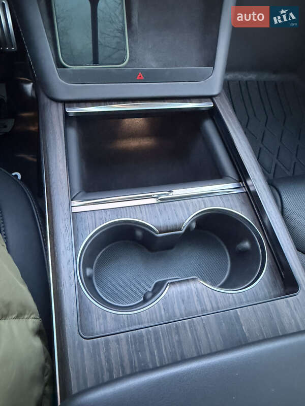 Позашляховик / Кросовер Tesla Model X 2022 в Тернополі