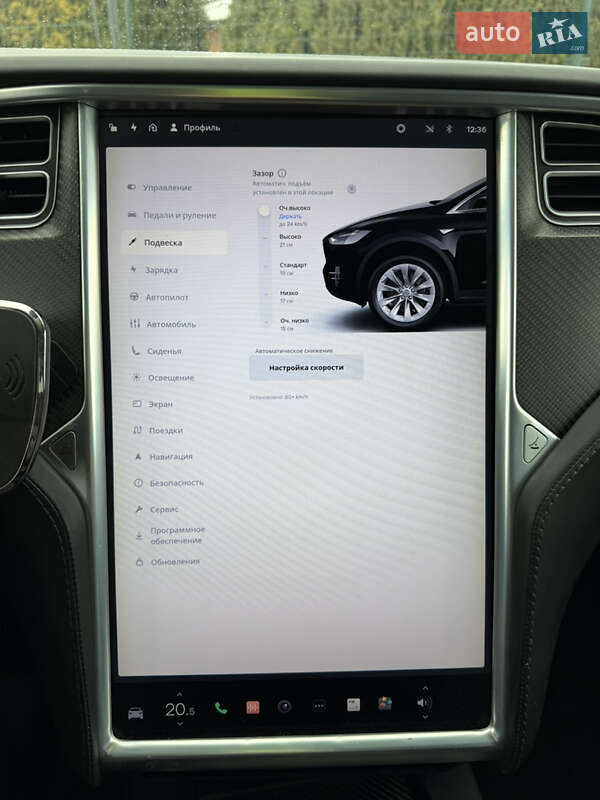 Позашляховик / Кросовер Tesla Model X 2017 в Стрию