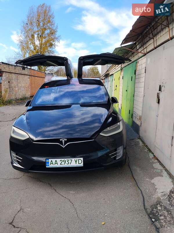 Внедорожник / Кроссовер Tesla Model X 2017 в Киеве