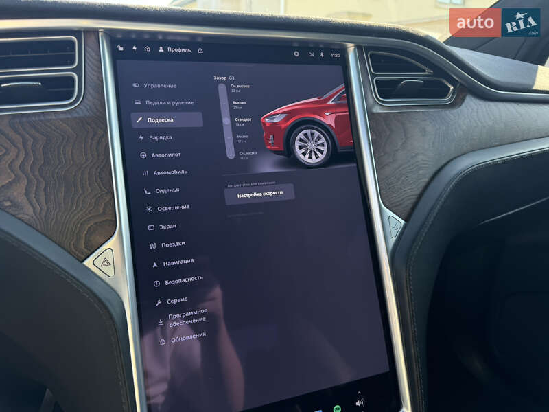 Внедорожник / Кроссовер Tesla Model X 2017 в Львове