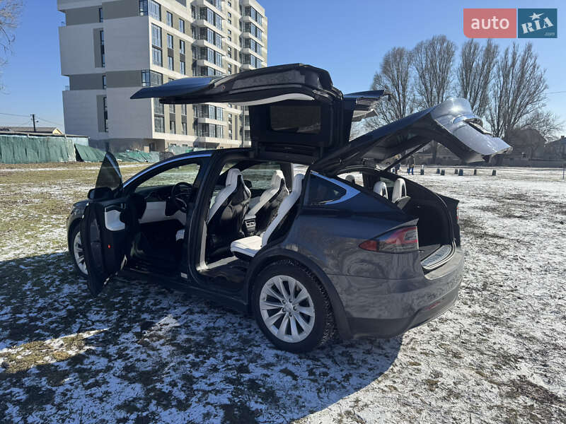 Внедорожник / Кроссовер Tesla Model X 2016 в Днепре