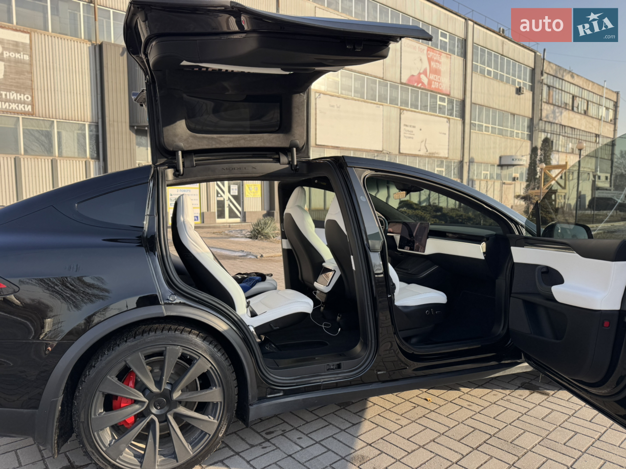 2022 Tesla Model X - мініатюра 20