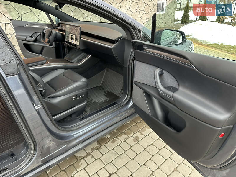 Позашляховик / Кросовер Tesla Model X 2023 в Ратному фото 23 Позашляховик / Кросовер Tesla Model X 2023 в Ратному