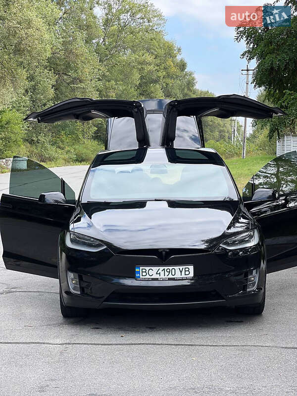 Позашляховик / Кросовер Tesla Model X 2017 в Кременчуці фото 8 Позашляховик / Кросовер Tesla Model X 2017 в Кременчуці