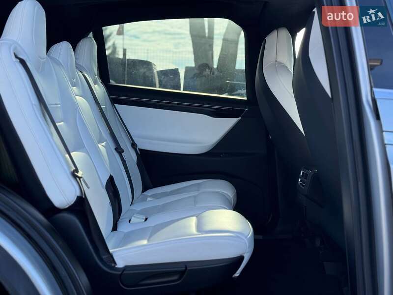 Позашляховик / Кросовер Tesla Model X 2017 в Львові фото 19 Позашляховик / Кросовер Tesla Model X 2017 в Львові