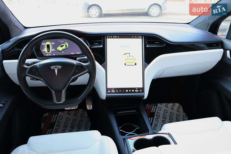 Внедорожник / Кроссовер Tesla Model X 2019 в Львове