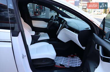 Внедорожник / Кроссовер Tesla Model X 2019 в Львове