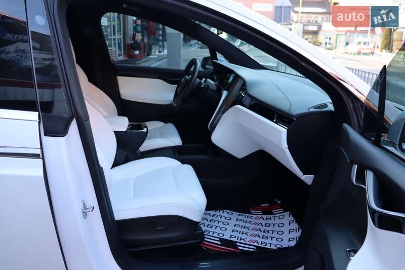 Внедорожник / Кроссовер Tesla Model X 2019 в Львове