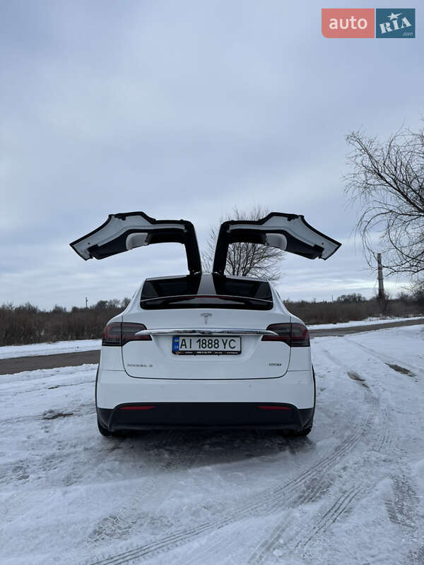 Внедорожник / Кроссовер Tesla Model X 2018 в Киеве