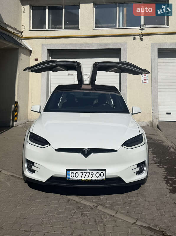 Позашляховик / Кросовер Tesla Model X 2020 в Одесі фото 3 Позашляховик / Кросовер Tesla Model X 2020 в Одесі