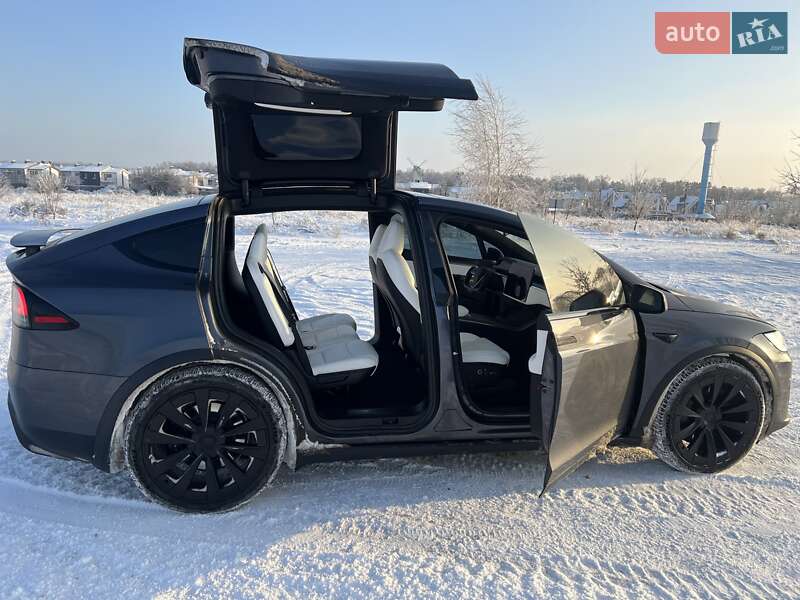 Внедорожник / Кроссовер Tesla Model X 2022 в Киеве