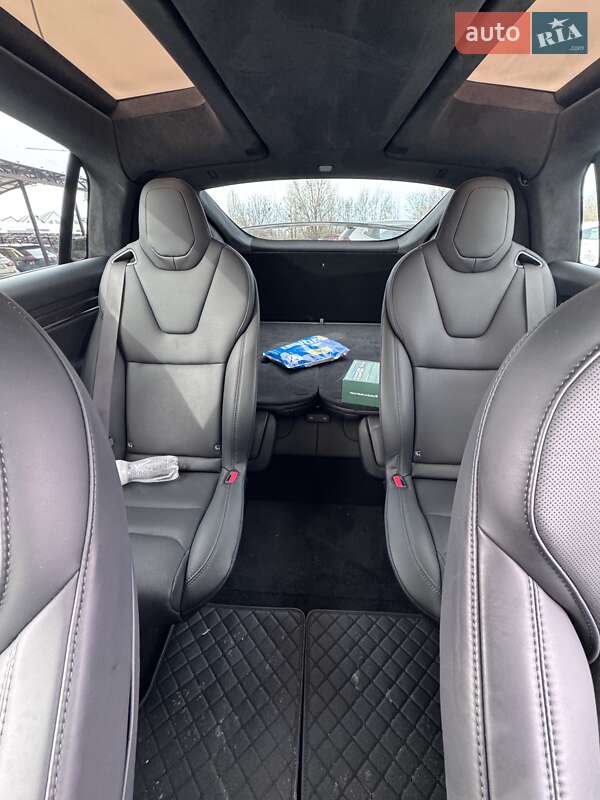 Позашляховик / Кросовер Tesla Model X 2024 в Києві