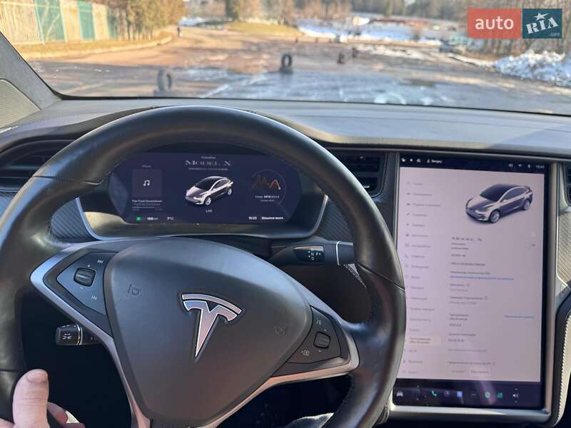 Позашляховик / Кросовер Tesla Model X 2020 в Львові