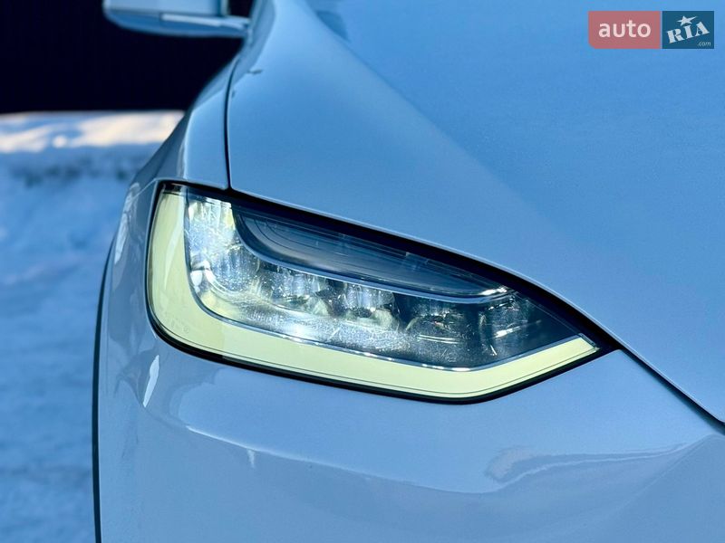 Внедорожник / Кроссовер Tesla Model X 2017 в Тернополе