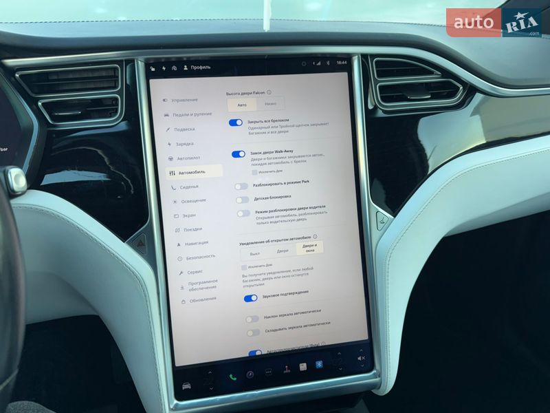 Внедорожник / Кроссовер Tesla Model X 2017 в Тернополе