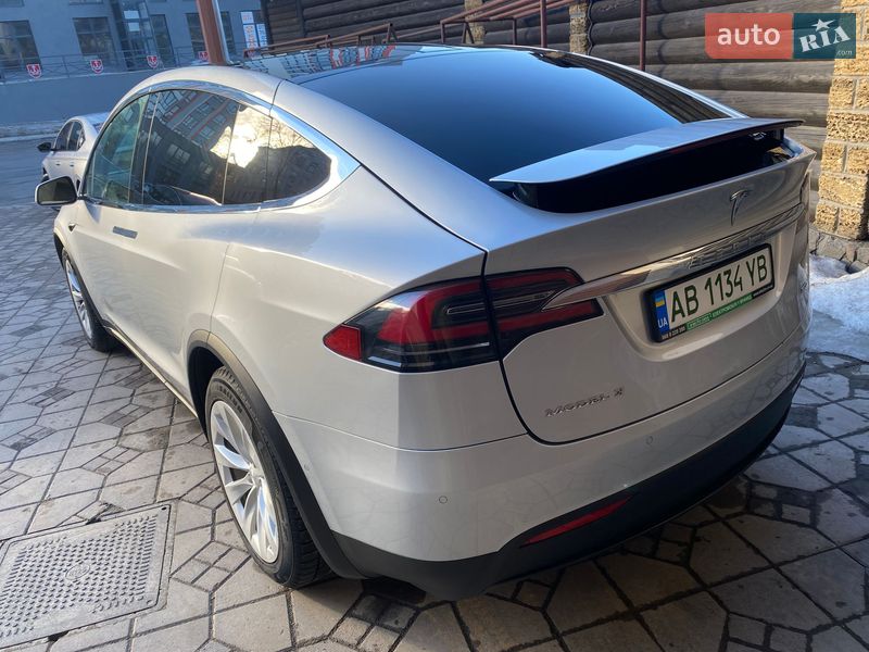 Внедорожник / Кроссовер Tesla Model X 2018 в Виннице фото 6 Внедорожник / Кроссовер Tesla Model X 2018 в Виннице