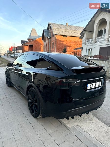 Позашляховик / Кросовер Tesla Model X 2018 в Івано-Франківську