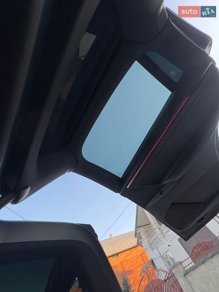 Позашляховик / Кросовер Tesla Model X 2018 в Івано-Франківську