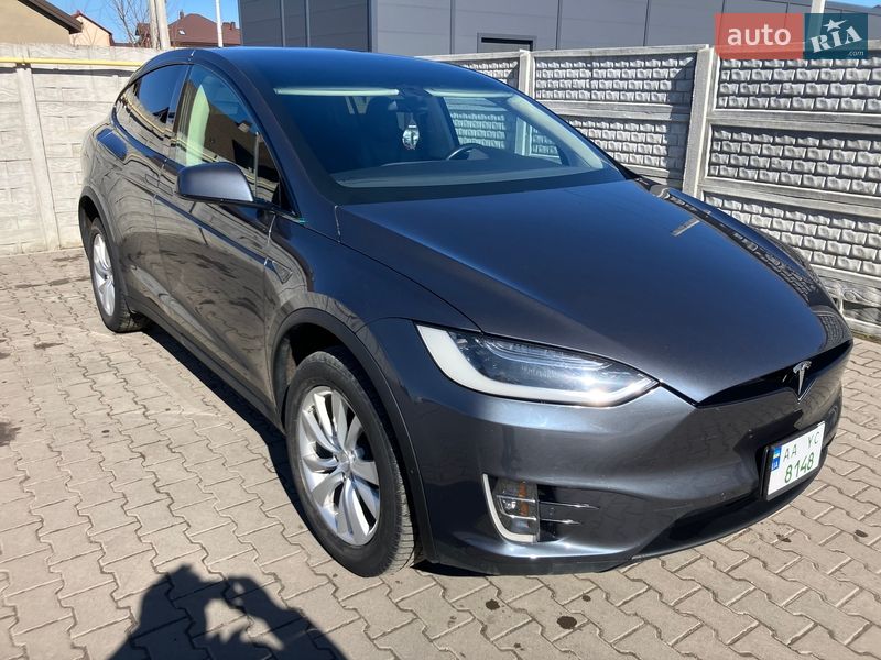 Внедорожник / Кроссовер Tesla Model X 2016 в Белой Церкви