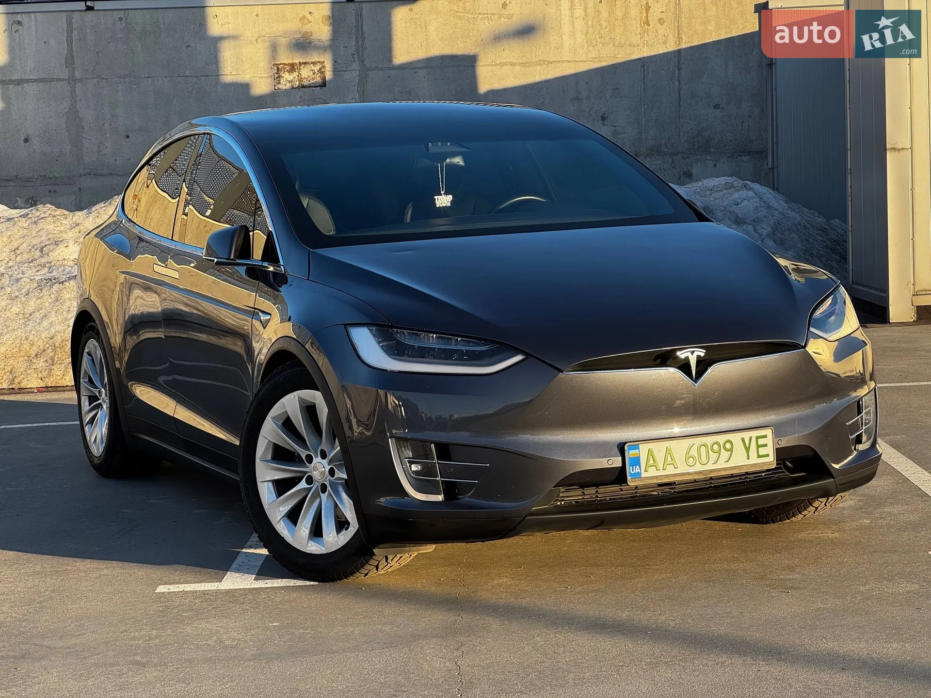 2020 Tesla Model X - мініатюра 2