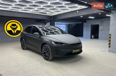 Позашляховик / Кросовер Tesla Model X 2023 в Чернівцях