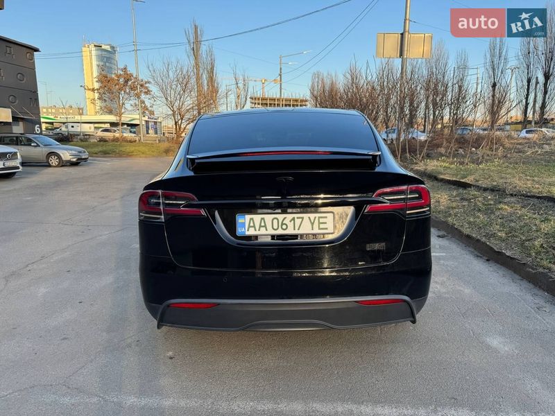 Внедорожник / Кроссовер Tesla Model X 2022 в Киеве