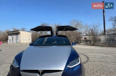 Внедорожник / Кроссовер Tesla Model X 2018 в Горишних Плавнях