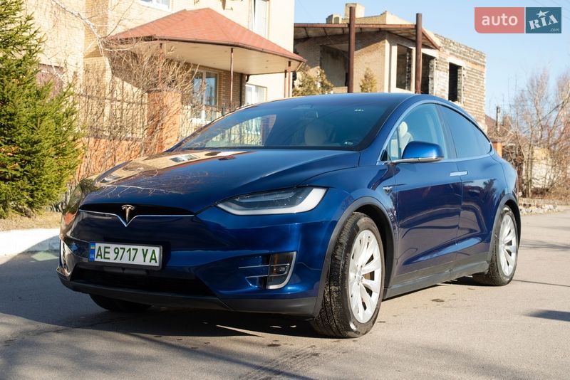Позашляховик / Кросовер Tesla Model X 2020 в Дніпрі