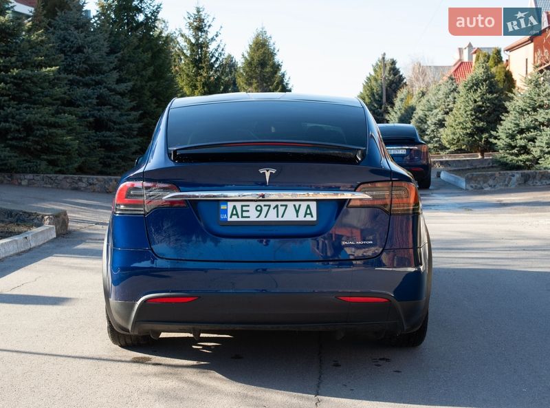 Позашляховик / Кросовер Tesla Model X 2020 в Дніпрі