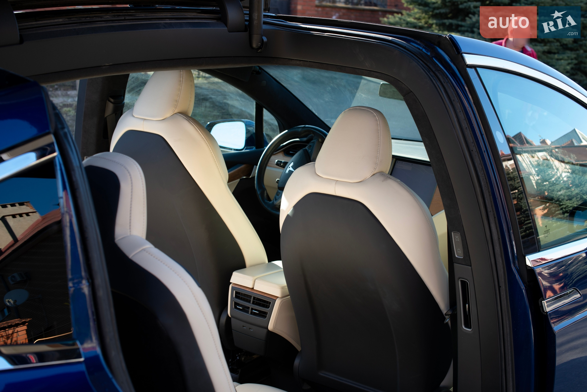 2020 Tesla Model X - мініатюра 23