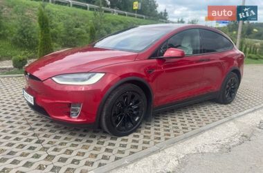 Позашляховик / Кросовер Tesla Model X 2017 в Тернополі