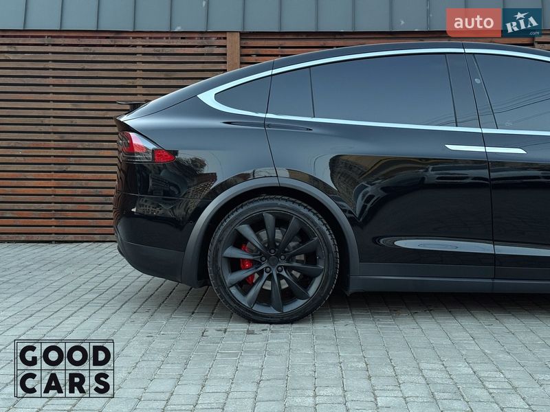 Внедорожник / Кроссовер Tesla Model X 2019 в Одессе