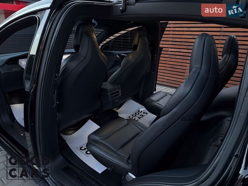 Внедорожник / Кроссовер Tesla Model X 2019 в Одессе