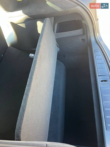 Позашляховик / Кросовер Tesla Model X 2024 в Києві фото 74 Позашляховик / Кросовер Tesla Model X 2024 в Києві