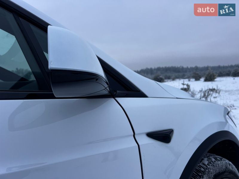 Позашляховик / Кросовер Tesla Model X 2024 в Києві фото 40 Позашляховик / Кросовер Tesla Model X 2024 в Києві