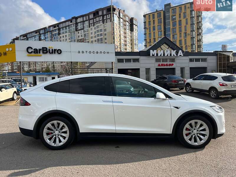 Внедорожник / Кроссовер Tesla Model X 2019 в Одессе