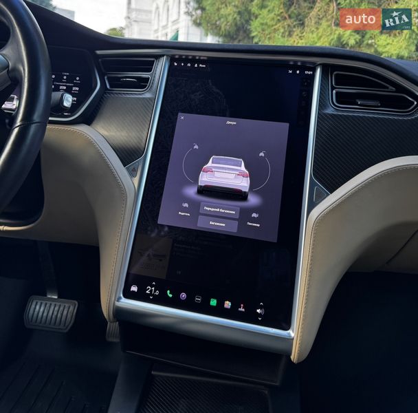 Позашляховик / Кросовер Tesla Model X 2016 в Одесі