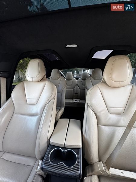 Позашляховик / Кросовер Tesla Model X 2016 в Одесі